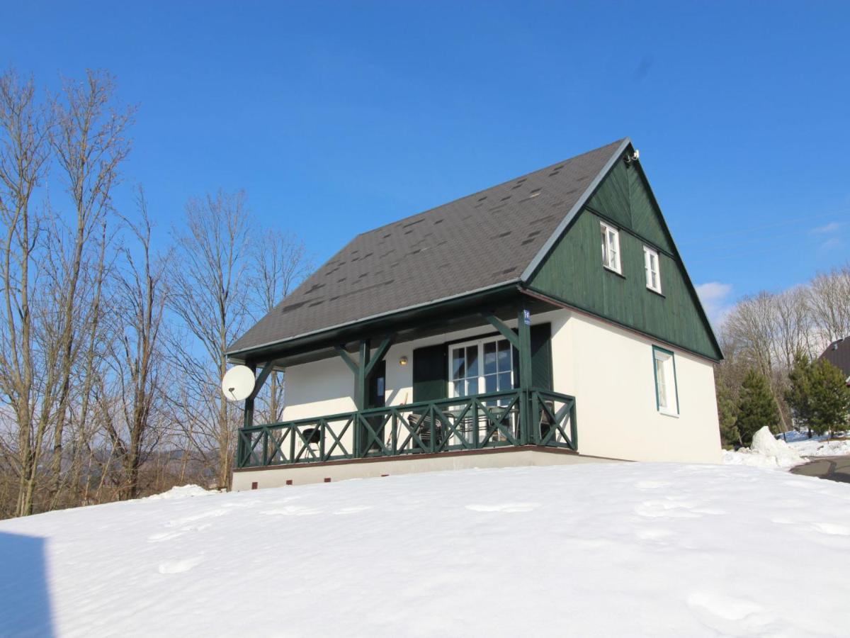 Holiday Home Holiday Hill 47 By Interhome Cista  Exterior photo